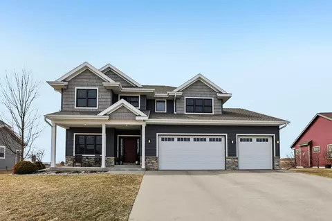 1408 Spahn Dr, Waunakee, WI 53597