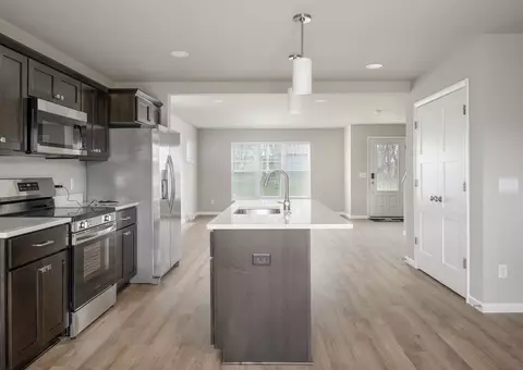 625 Schewe Rd, Middleton, WI 53562 photo 7