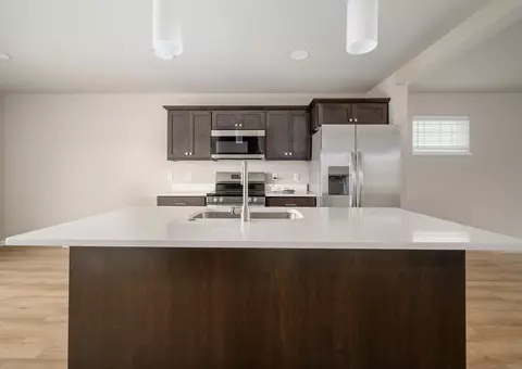 625 Schewe Rd, Middleton, WI 53562 photo 5