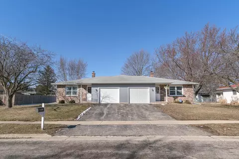 1824-1826 N Van Buren St, Stoughton, WI 53589