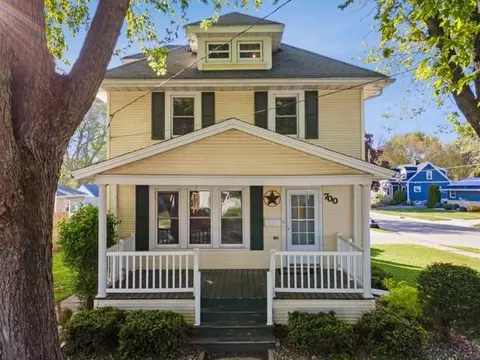 700 S Center St, Beaver Dam, WI 53916