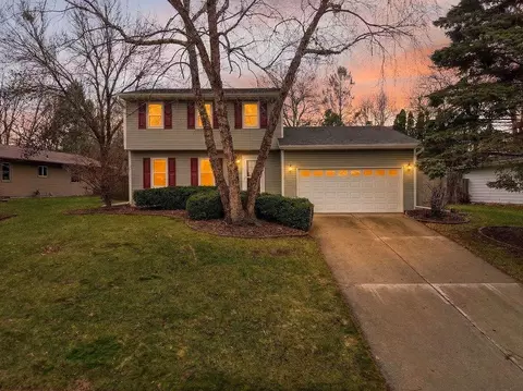 218 Cedar Dr, Oregon, WI 53575