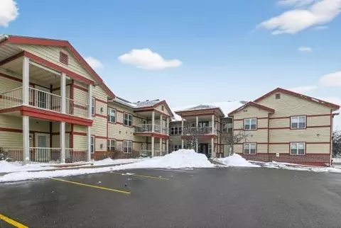 1300 School St #207, Sun Prairie, WI 53590