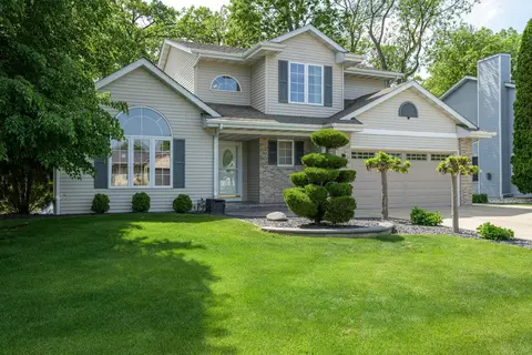 601 Lexington Blvd, Fort Atkinson, WI 53538