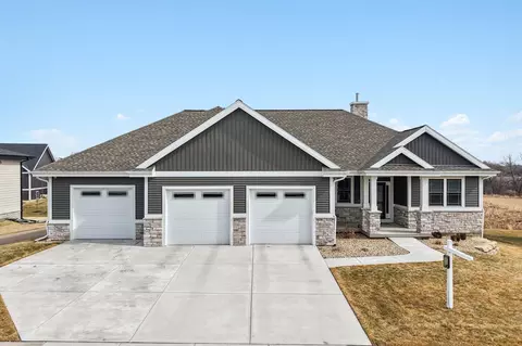 1208 Thistle Dew Ln, Waunakee, WI 53597