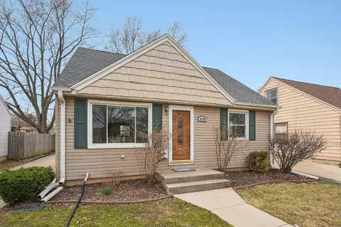 3439 S 80th St, Milwaukee, WI 53219