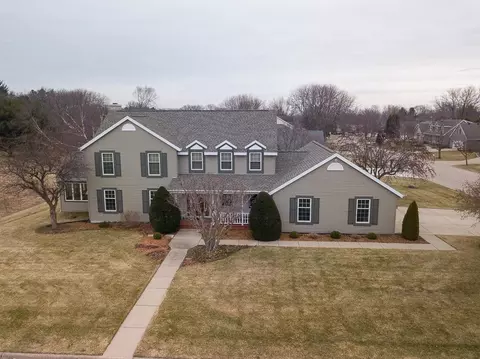 2839 Cambridge Ct, Janesville, WI 53548