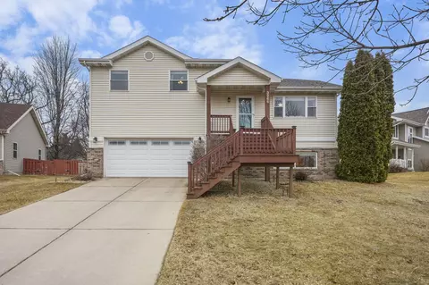 3266 Box Hill Rd, Sun Prairie, WI 53590