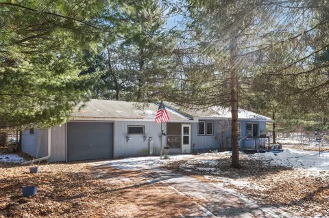 1866 W 16th Ave, Adams, WI 53934