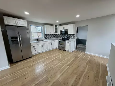 150 E Furnace St, Platteville, WI 53818