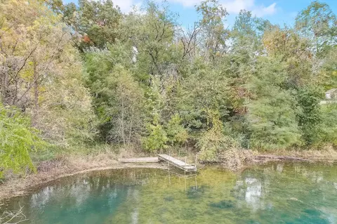L75 Pond View Court, Janesville, WI 53548