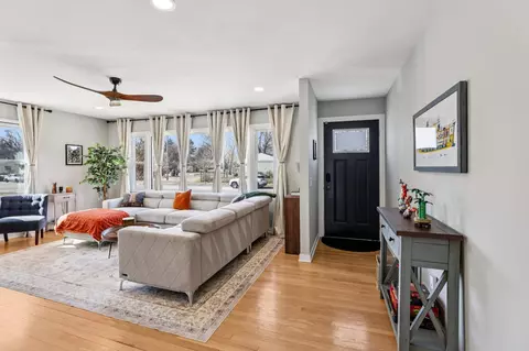 5316 Groveland Ter, Madison, WI 53716