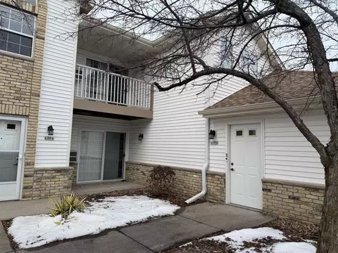 4008 Creekside Dr, Janesville, WI 53548