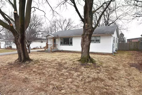 636 N Bird St, Sun Prairie, WI 53590