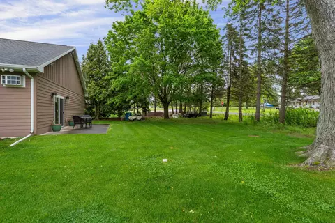 Exterior - w2932 Kahl Road, Markesan, WI 53946 photo 7 of 11