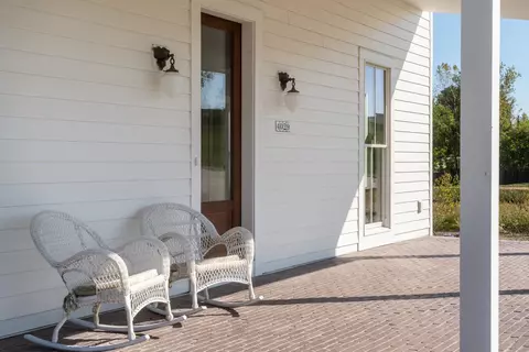 4029 Serenbe St, Middleton, WI 53562
