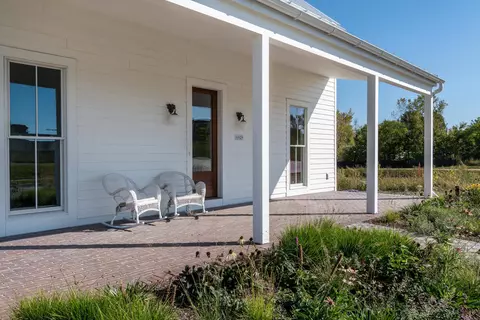 4029 Serenbe St, Middleton, WI 53562