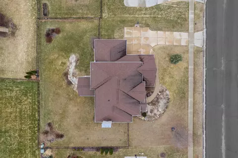 View/Area - 852 Augusta Dr, Oregon, WI 53575 photo 1 of 4
