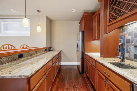 Kitchen - 852 Augusta Dr, Oregon, WI 53575 photo 8 of 8