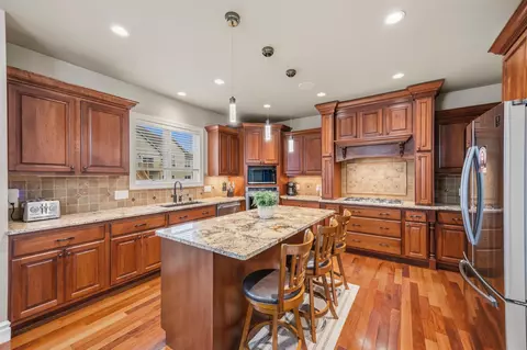 Kitchen - 852 Augusta Dr, Oregon, WI 53575 photo 1 of 8