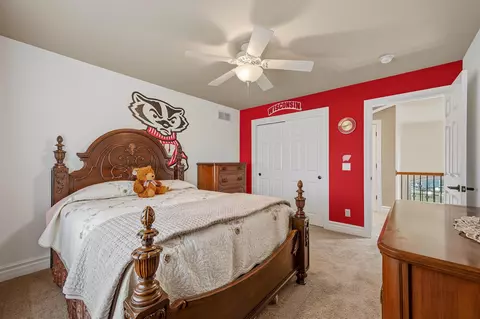 Bedroom - 852 Augusta Dr, Oregon, WI 53575 photo 4 of 9