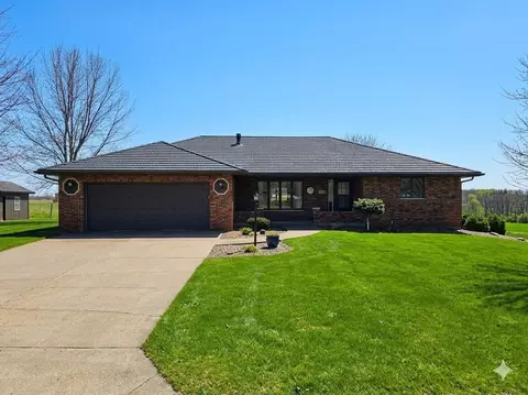 173 East St, Potosi, WI 53820