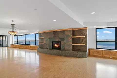 137 E Wilson St #510/511, Madison, WI 53703