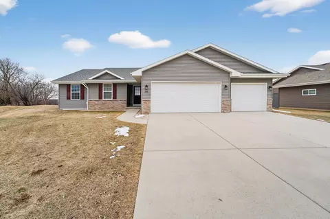 281 E Gailen Ln, Milton, WI 53563