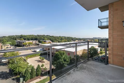 625 N Segoe Rd #504, Madison, WI 53705