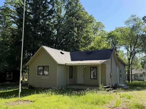 224 N Elm St, Adams, WI 53910