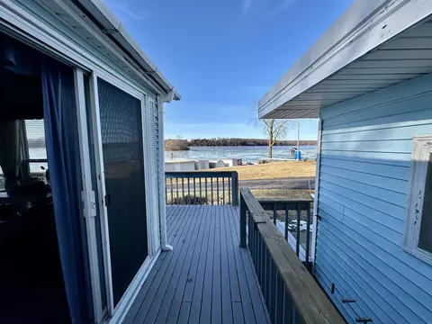 N2755 Welk #58, Markesan, WI 53946