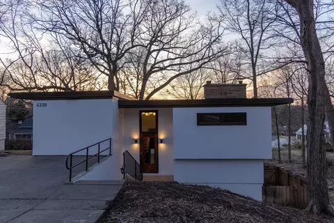4338 Upland Dr, Madison, WI 53705