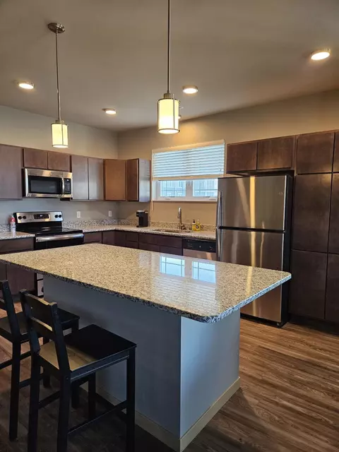 3122 S High Point Rd, Madison, WI 53719
