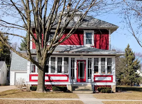 20 W Brown St, Waupun, WI 53963