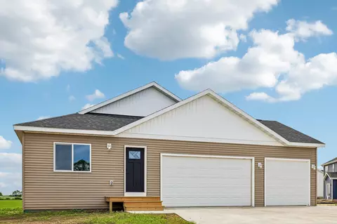 997 Bell Cir, Arlington, WI 53911
