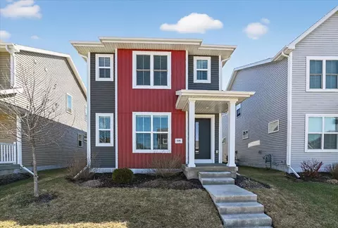 2135 Autumn Lake Pkwy, Madison, WI 53718