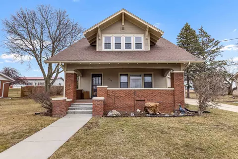 714 W Beloit St, Orfordville, WI 53576