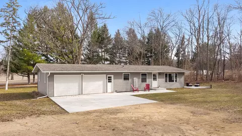 5465 Daley Rd, Waunakee, WI 53597