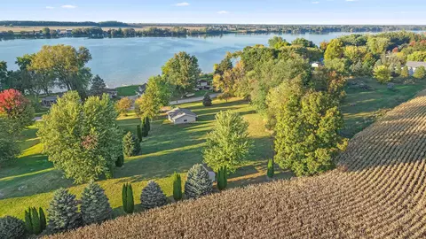 w11015 Glen Drive, Beaver Dam, WI 53916