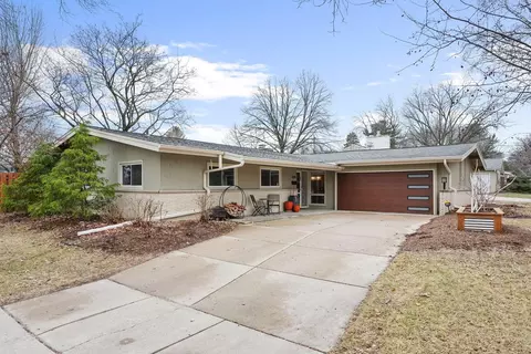 5201 Fairway Dr, Madison, WI 53711
