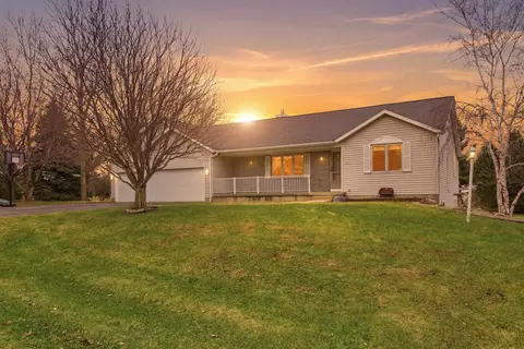 2786 Brooks Ridge Dr, Sun Prairie, WI 53590 | 5 Photos - Movoto