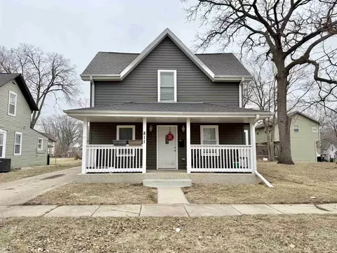 811 Elm St, Beloit, WI 53511