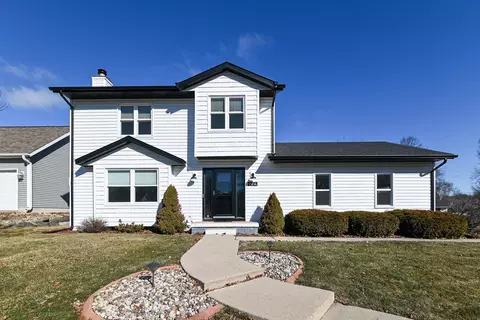 1604 Rustic Dr, Sun Prairie, WI 53590