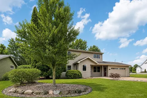203 Melody Ln, Verona, WI 53593