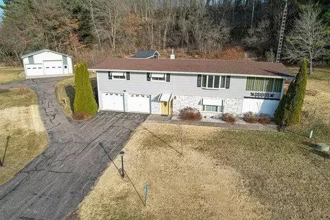 s351 County Road G, Wonewoc, WI 53968