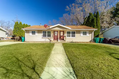 815-817 Sweeney Rd, Edgerton, WI 53534