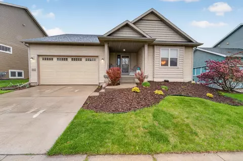 8918 Silkwood Trl, Verona, WI 53593