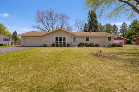 2213 E Huebbe Pkwy, Beloit, WI 53511