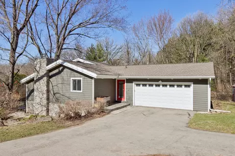 4966 Hickory Trl, Middleton, WI 53562