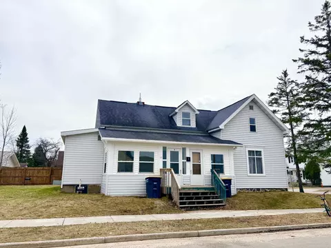 17 W Prospect St, Rhinelander, WI 54501